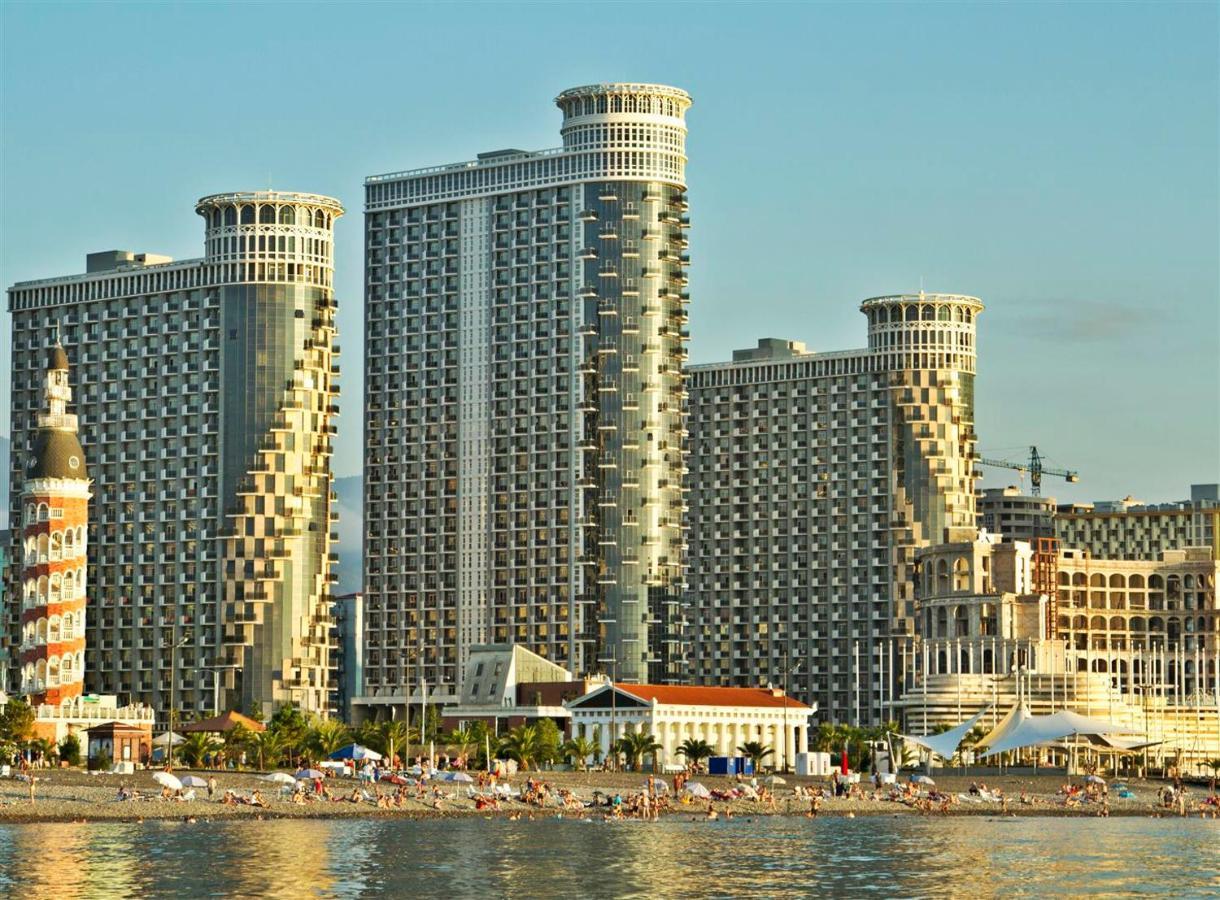 Апартаменти Batumi Orbi Sea View Екстер'єр фото